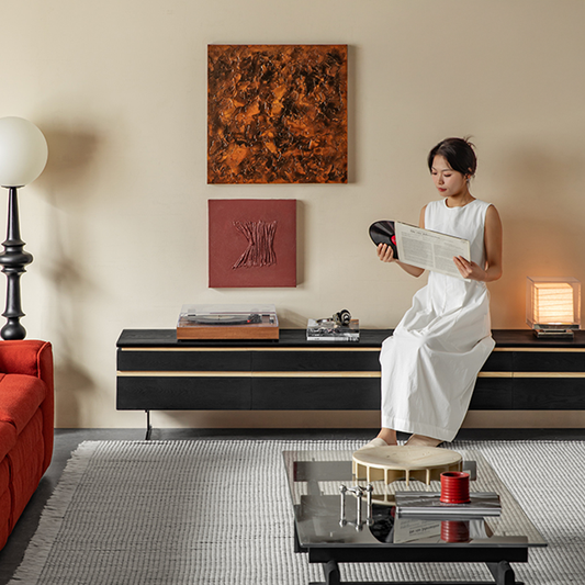 Zentro Solid Wood Black Modern TV Stand
